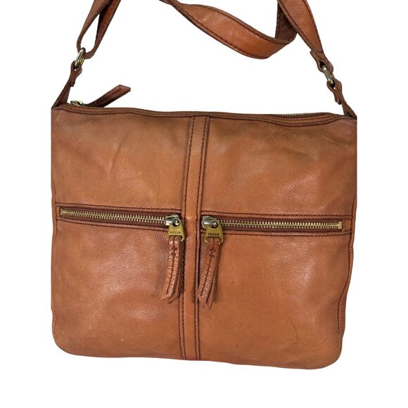 Fossil Erin Brown Pebbled Cow Leather Crossbody Top Zip Bag - Picture 1 of 9